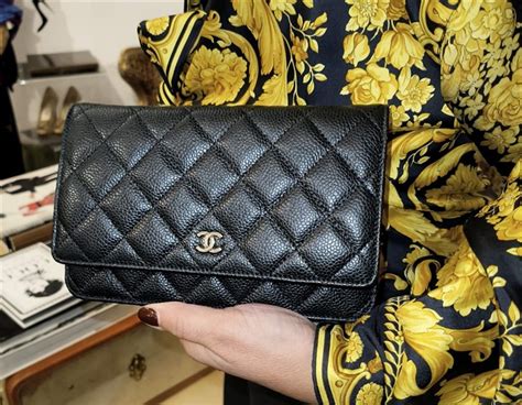 Chanel Woc portafoglio con catena classico.